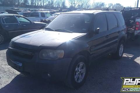 Photo of 2005 Ford Escape