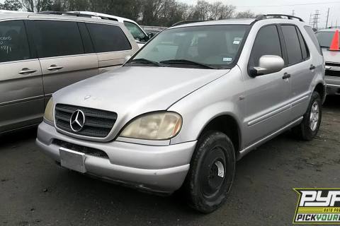 Photo of 2000 Mercedes-Benz Ml320