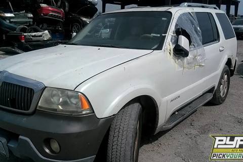 Photo of 2003 Lincoln Aviator