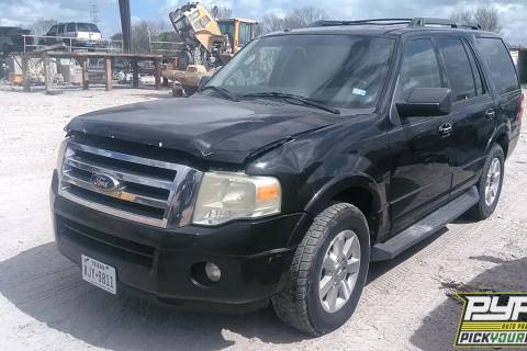Photo of 2010 Ford Expedition