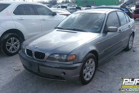 Photo of 2005 Bmw 325I