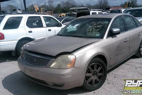 Photo of 2005 Ford Five Hundred