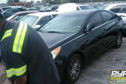 Photo of 2013 Hyundai Sonata