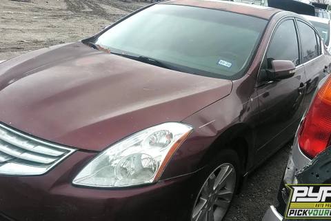 Photo of 2010 Nissan Altima