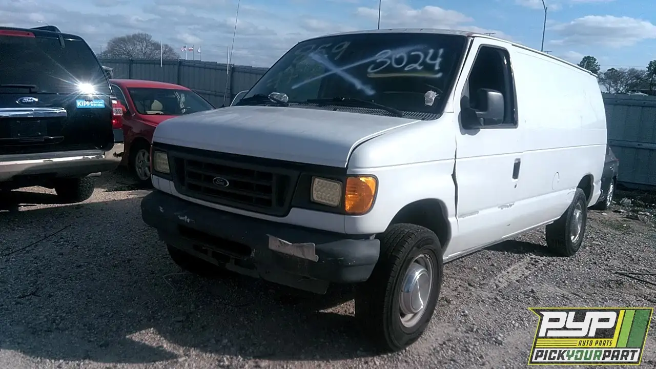 Photo of 2004 Ford E-250