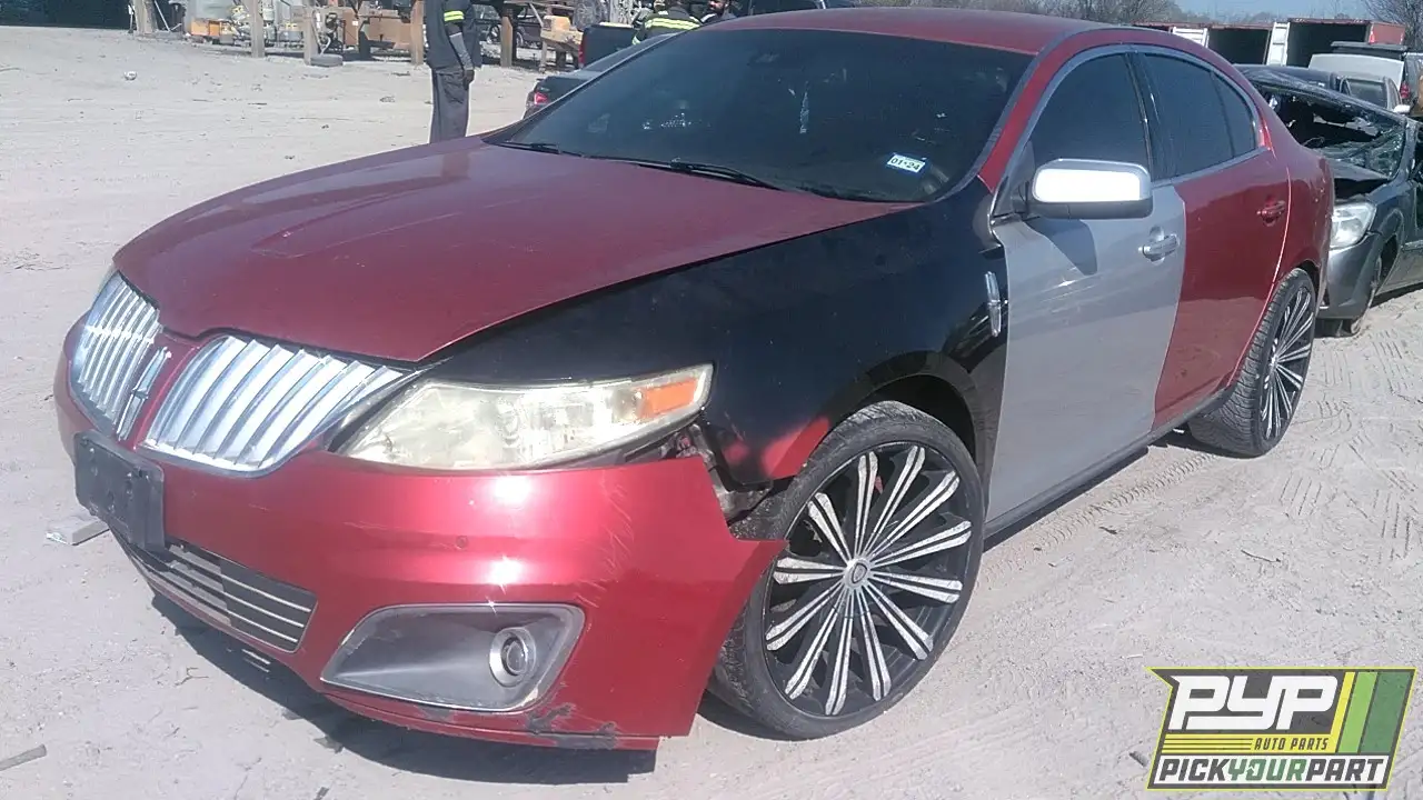 Photo of 2010 Lincoln Mks