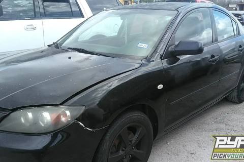 Photo of 2005 Mazda 3
