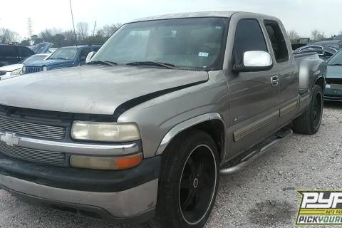 Photo of 2002 Chevrolet Silverado 1500