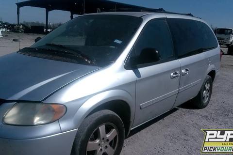 Photo of 2005 Dodge Grand Caravan
