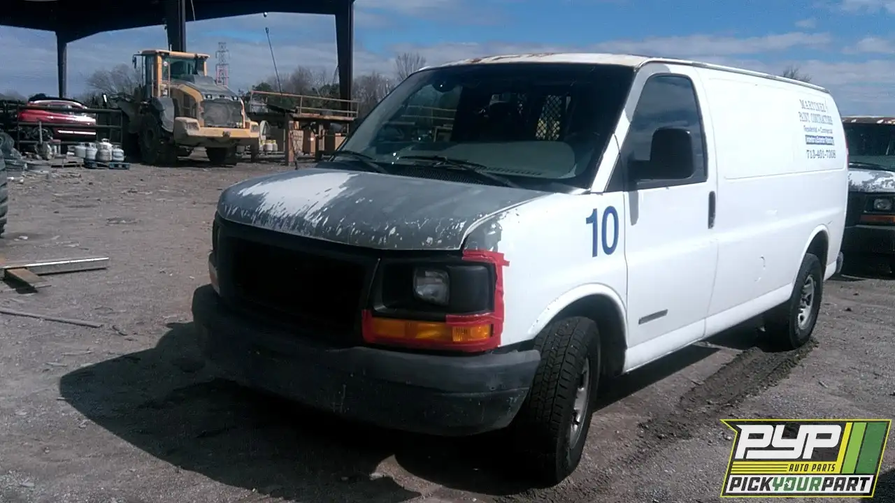 Photo of 2004 Gmc Savana 2500