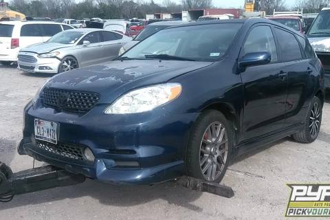 Photo of 2004 Toyota Matrix