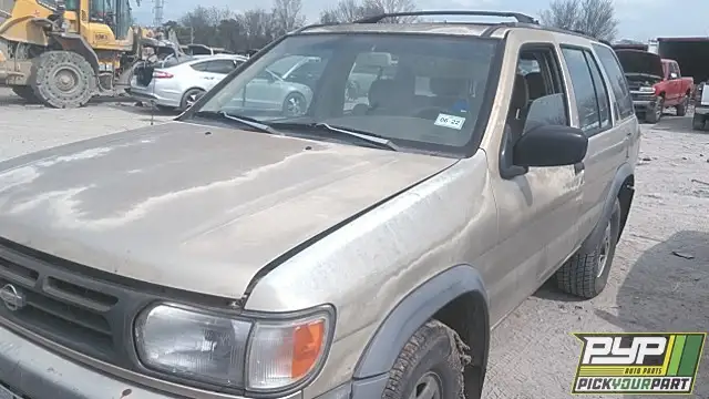 Photo of 1997 Nissan Pathfinder