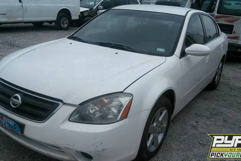 Photo of 2002 Nissan Altima