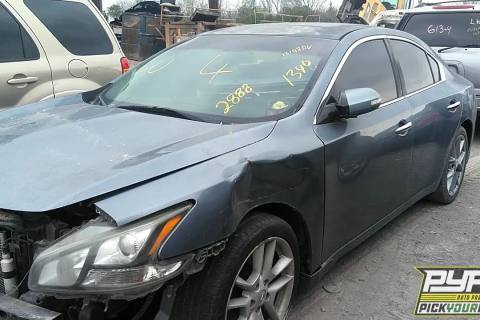 Photo of 2010 Nissan Maxima