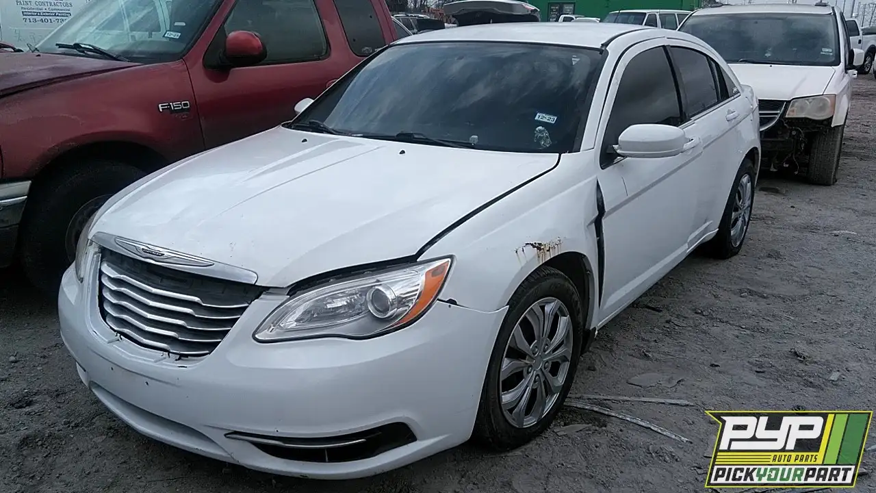 Photo of 2013 Chrysler 200