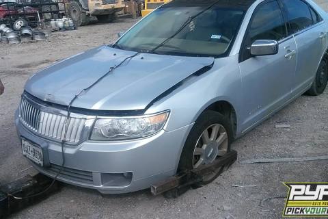 Photo of 2006 Lincoln Zephyr