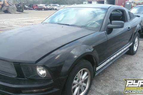 Photo of 2008 Ford Mustang