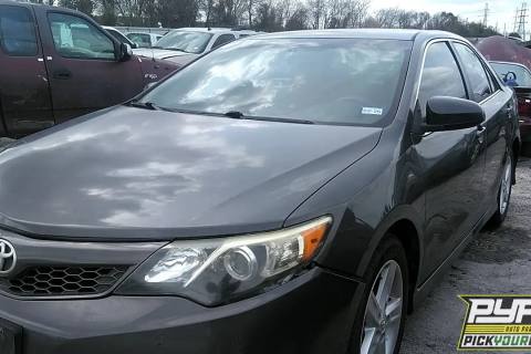 Photo of 2014 Toyota Camry