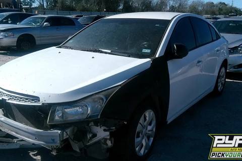 Photo of 2014 Chevrolet Cruze