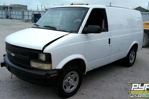 Photo of 2004 Chevrolet Astro