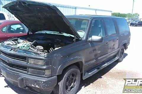 Photo of 1994 Gmc K1500 Suburban
