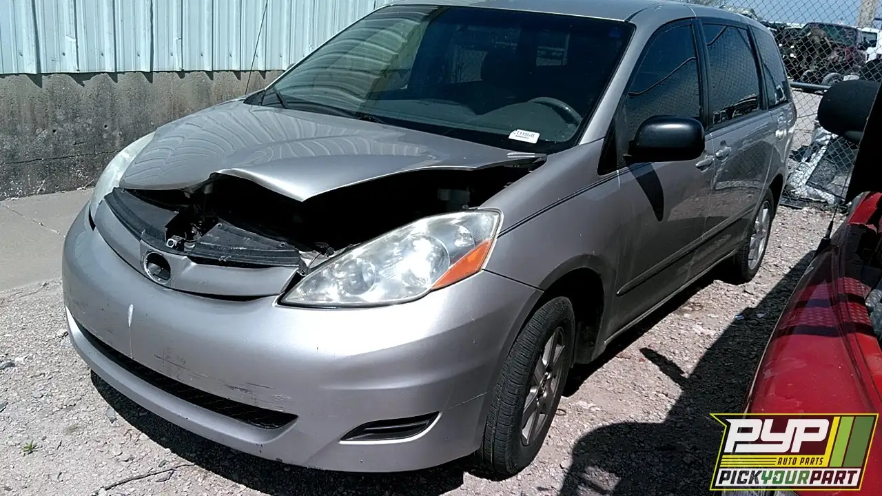 Photo of 2007 Toyota Sienna