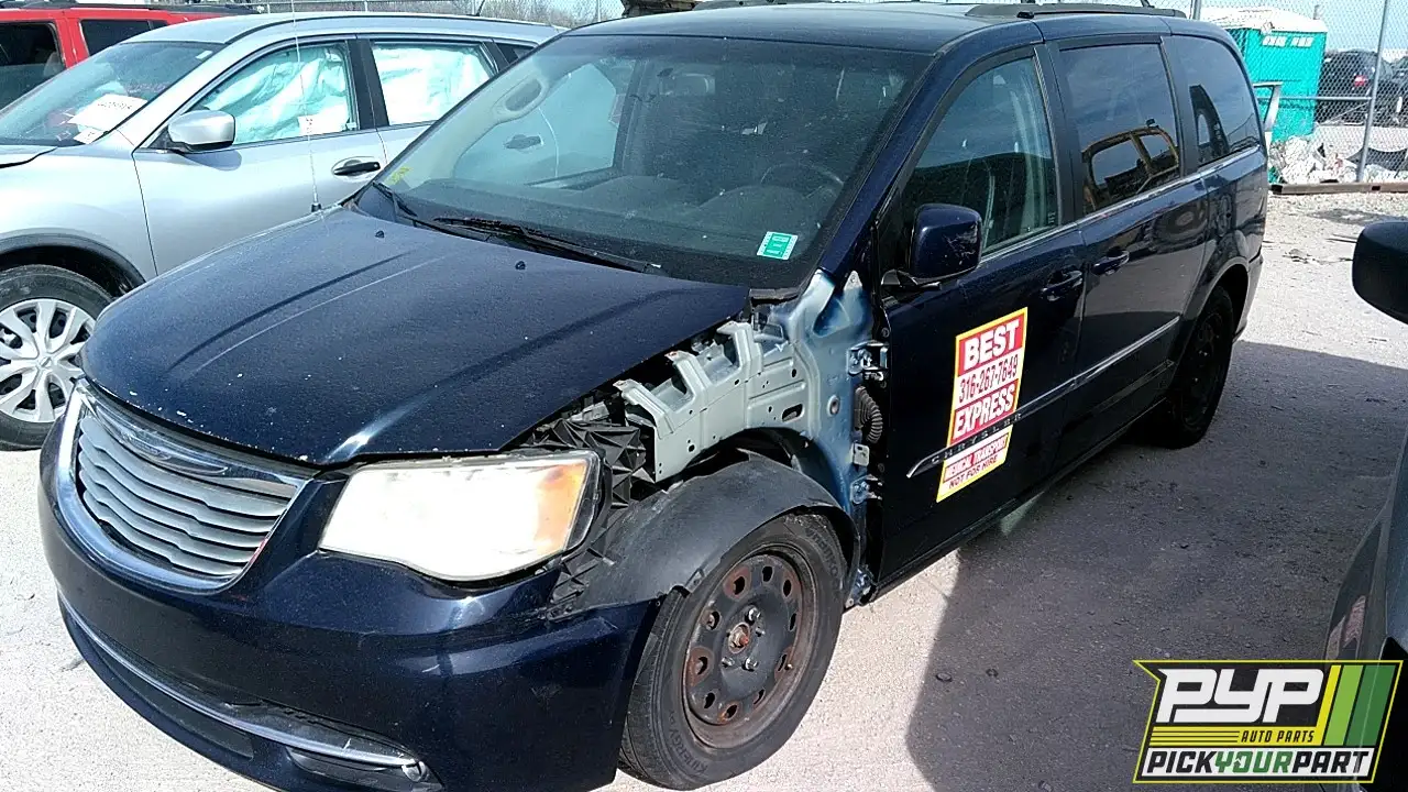 Photo of 2014 Chrysler Town & Country