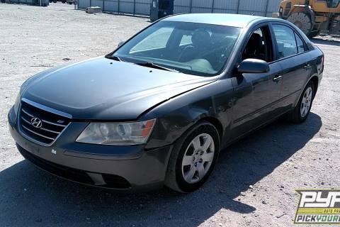 Photo of 2010 Hyundai Sonata