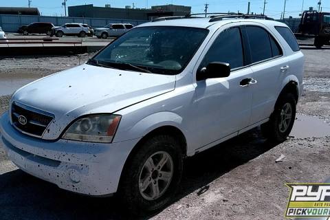 Photo of 2003 Kia Sorento
