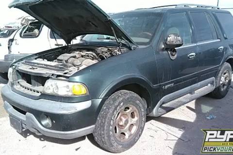 Photo of 1999 Lincoln Navigator