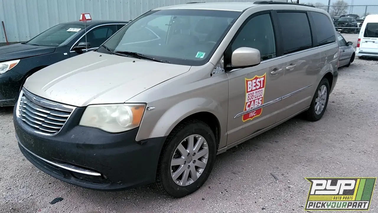 Photo of 2014 Chrysler Town & Country