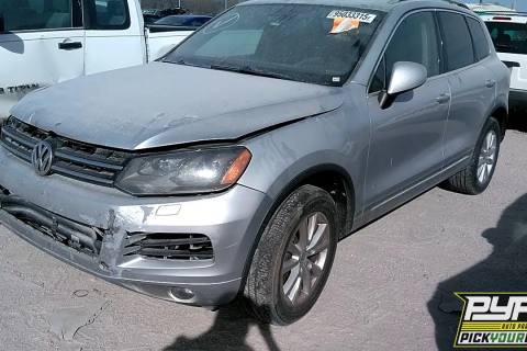 Photo of 2013 Volkswagen Touareg
