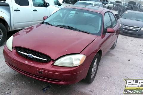 Photo of 2003 Ford Taurus