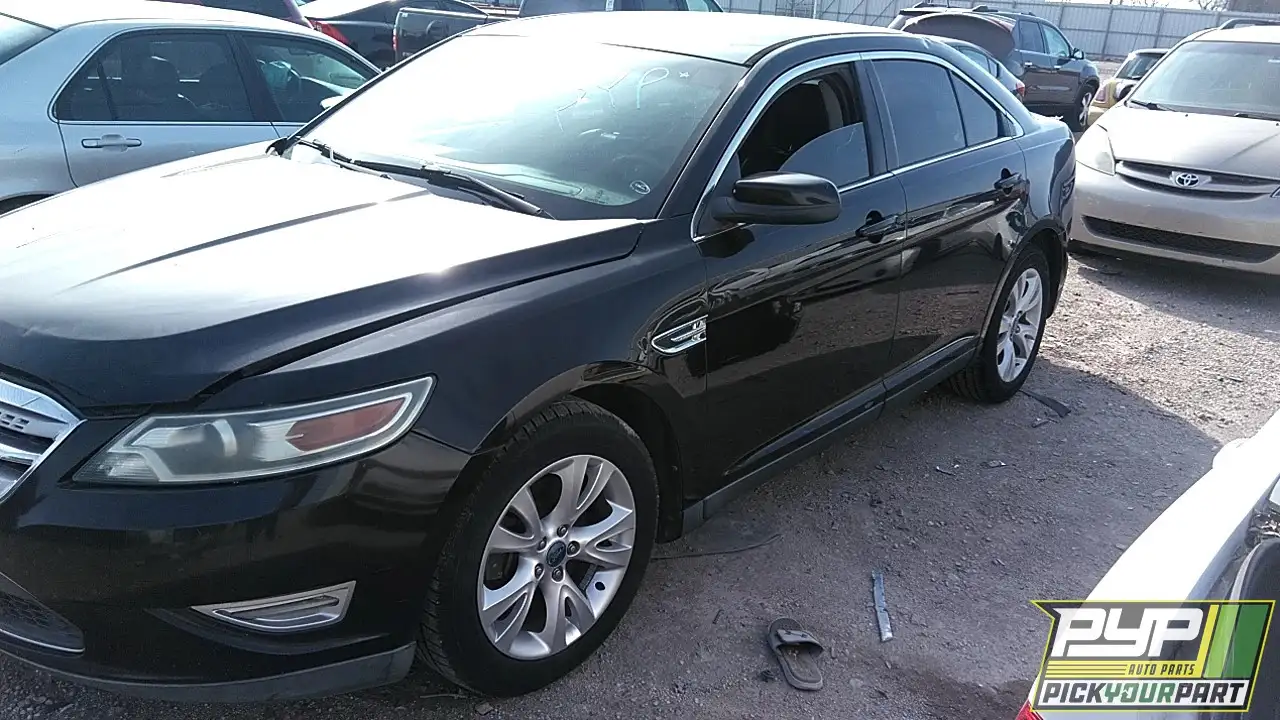 Photo of 2010 Ford Taurus