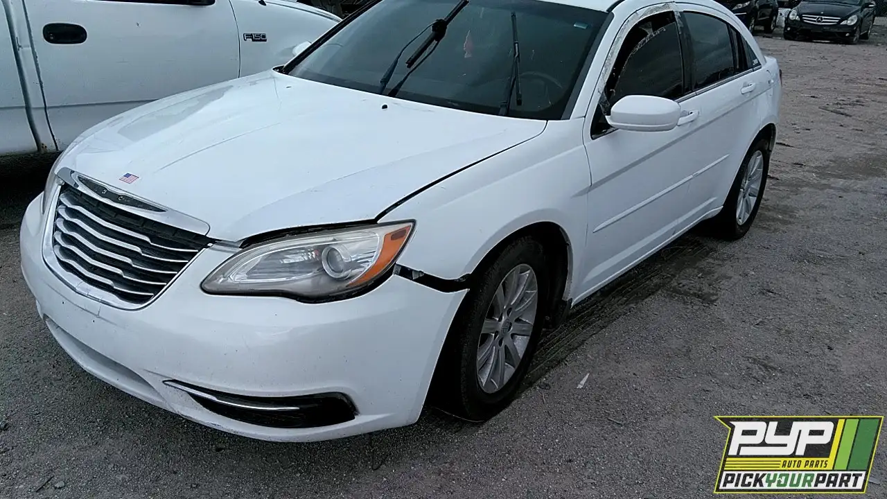 Photo of 2013 Chrysler 200