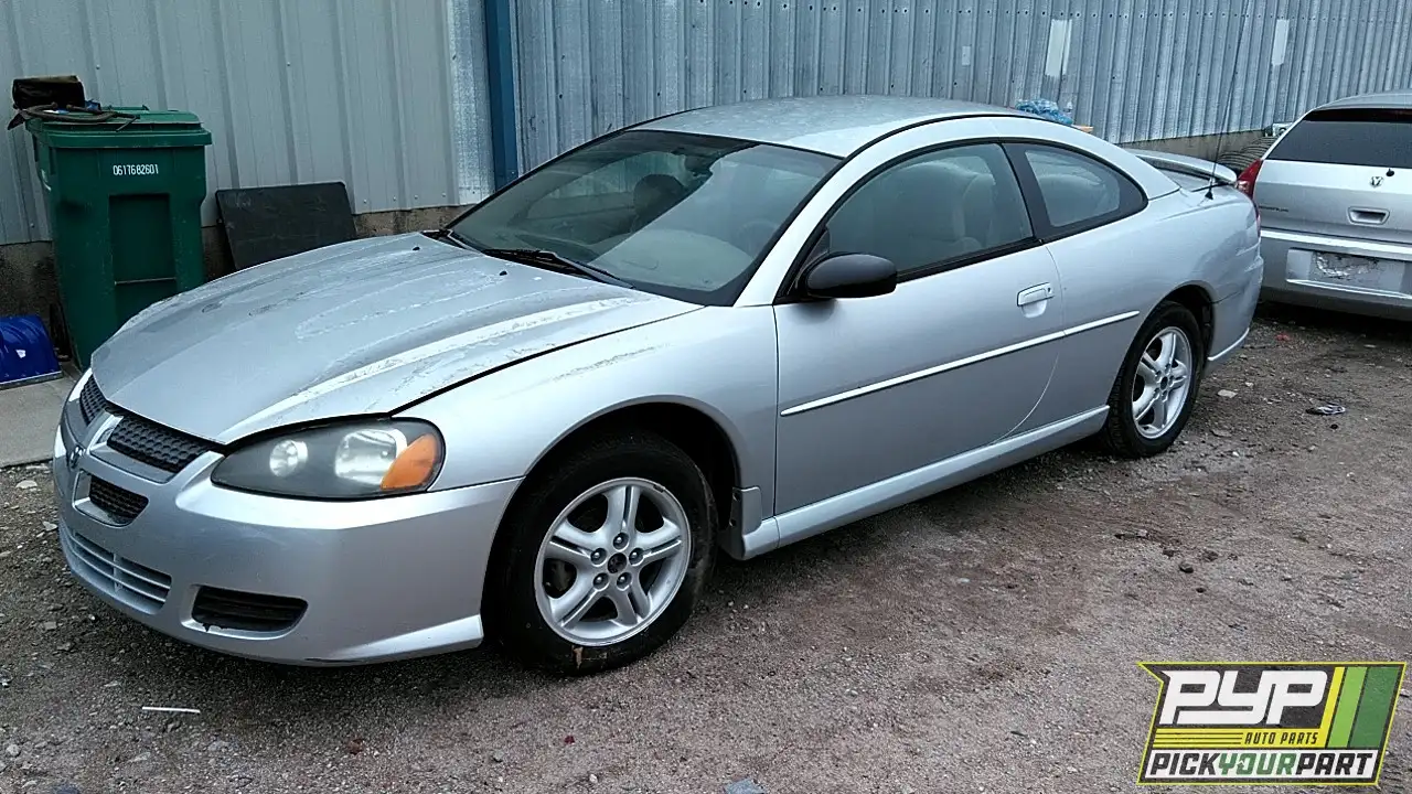 Photo of 2004 Dodge Stratus