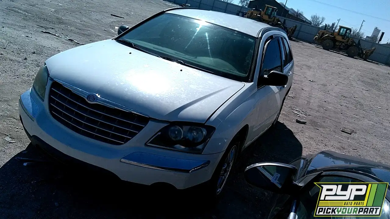 Photo of 2005 Chrysler Pacifica