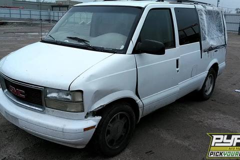 Photo of 2003 Gmc Safari