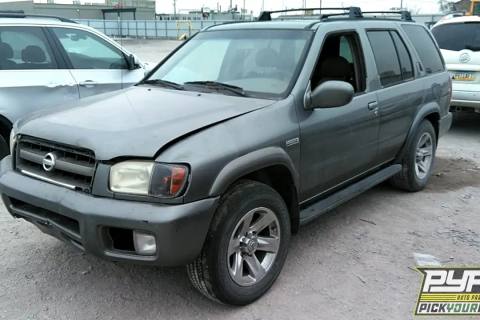 Photo of 2004 Nissan Pathfinder