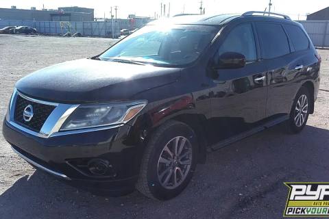 Photo of 2015 Nissan Pathfinder
