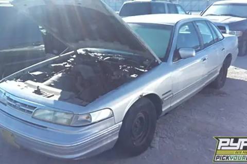 Photo of 1995 Ford Crown Victoria