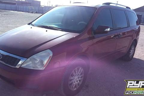 Photo of 2011 Kia Sedona