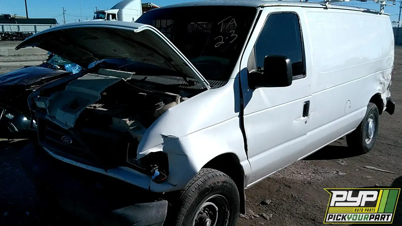 Photo of 2005 Ford E-250