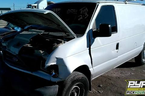 Photo of 2005 Ford E-250