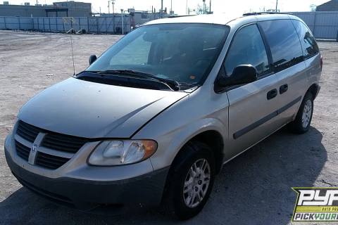 Photo of 2005 Dodge Caravan