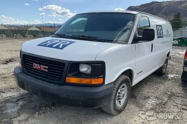 Photo of 2003 GMC Savana