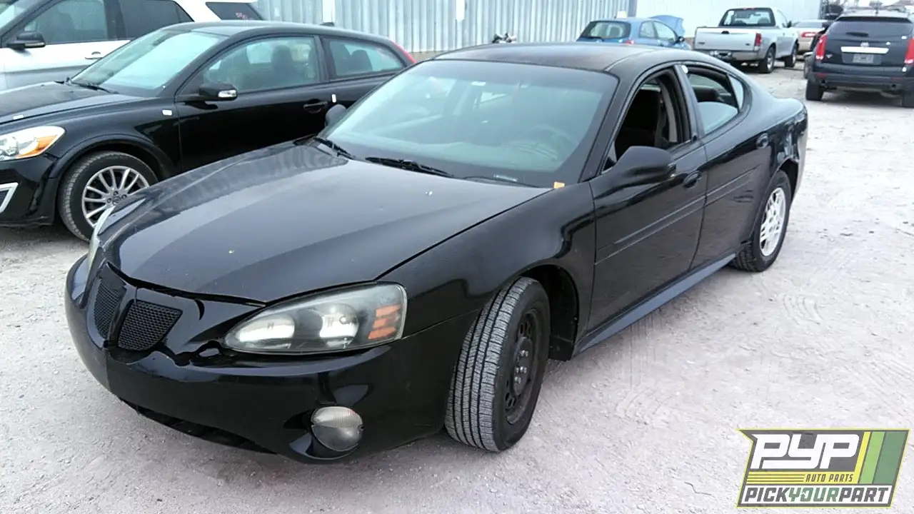 Photo of 2004 Pontiac Grand Prix