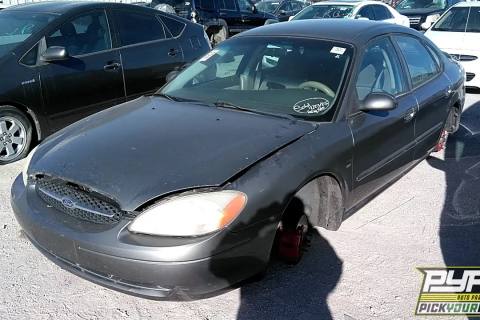 Photo of 2001 Ford Taurus