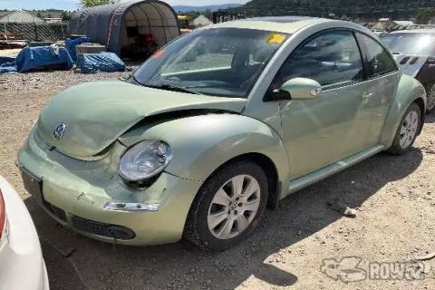 Photo of 2008 Volkswagen New Beetle