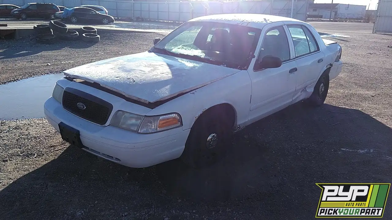 Photo of 2005 Ford Crown Victoria